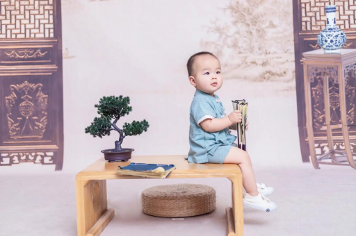 博尔塔拉蒙古宝宝掉头发是怎么回事